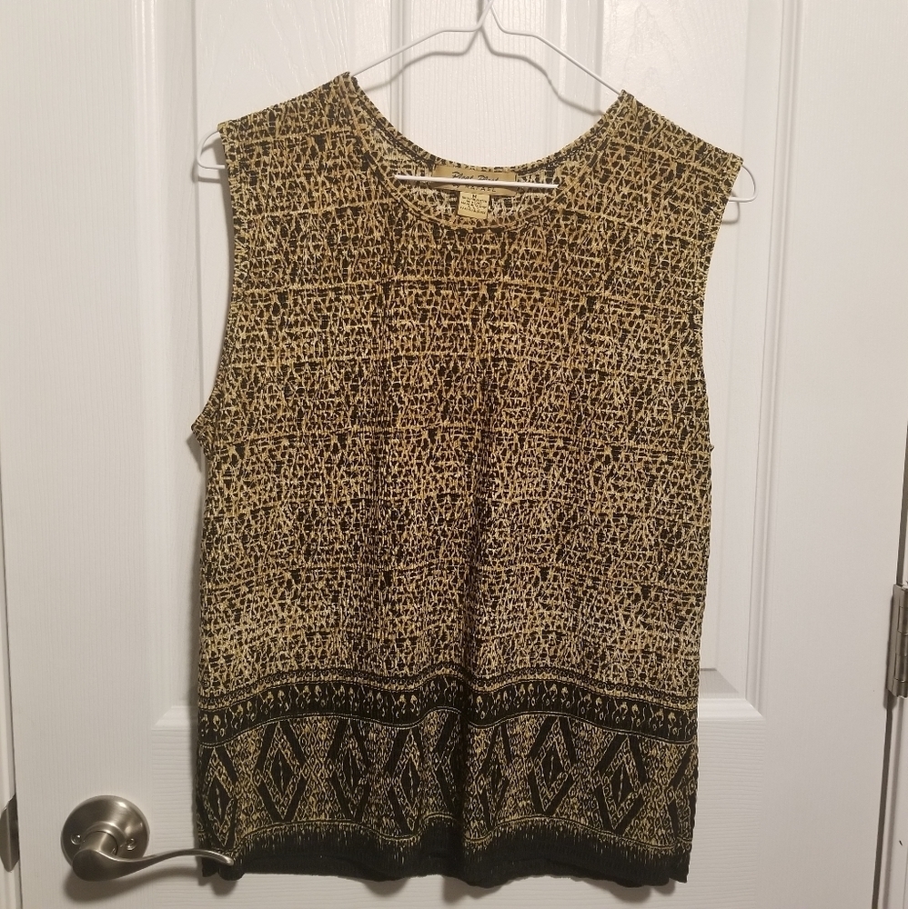 Beautiful Print Sleeveless Top Size M